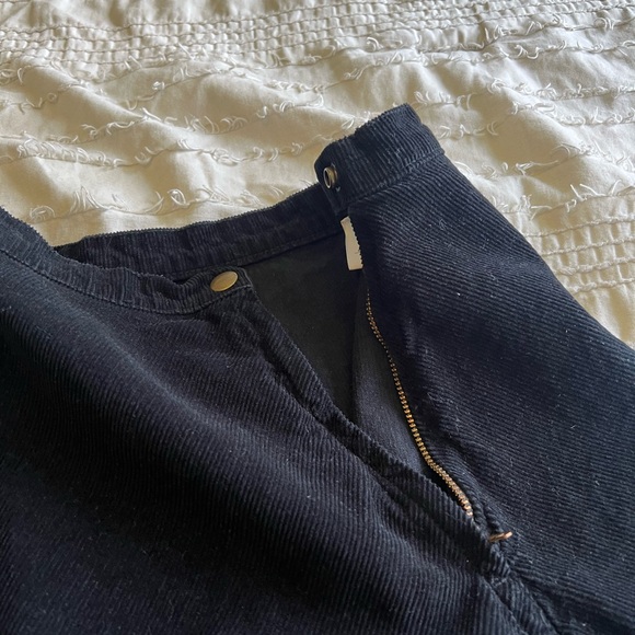 AA corduroy skirt - Picture 2 of 3